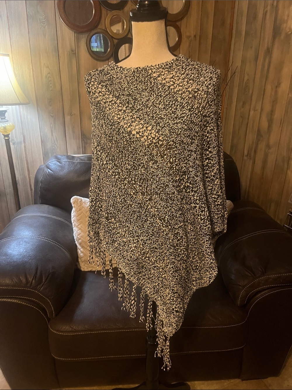 Chico's Black/White Textured Knit Poncho Fringe Hem Boho Fall Minimalist